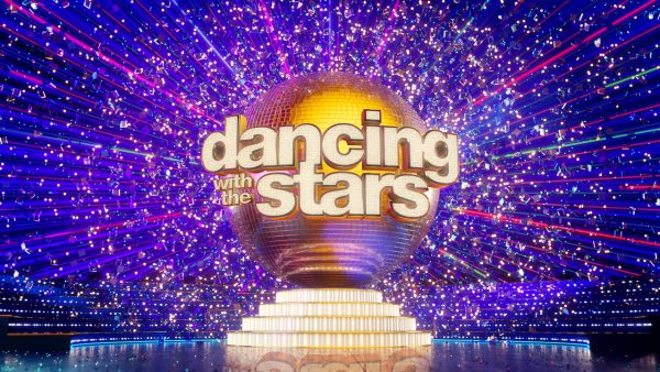 Dancing with the Stars | Αυτοί είναι οι 16 celebrity παίκτες