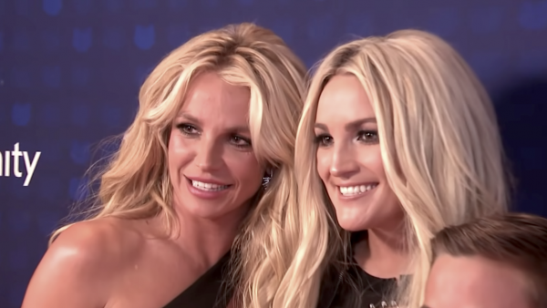 «Είσαι ένα απόβρασμα που βγάζει λεφτά σε βάρος μου»: Τρομακτικό ξέσπασμα Britney Spears κατά της αδερφής της